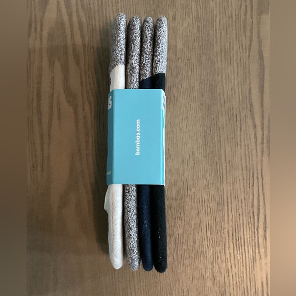 NWT Bombas Women’s Cushioned No Show Sock 4-pack - Sz M - Picture 9 of 9